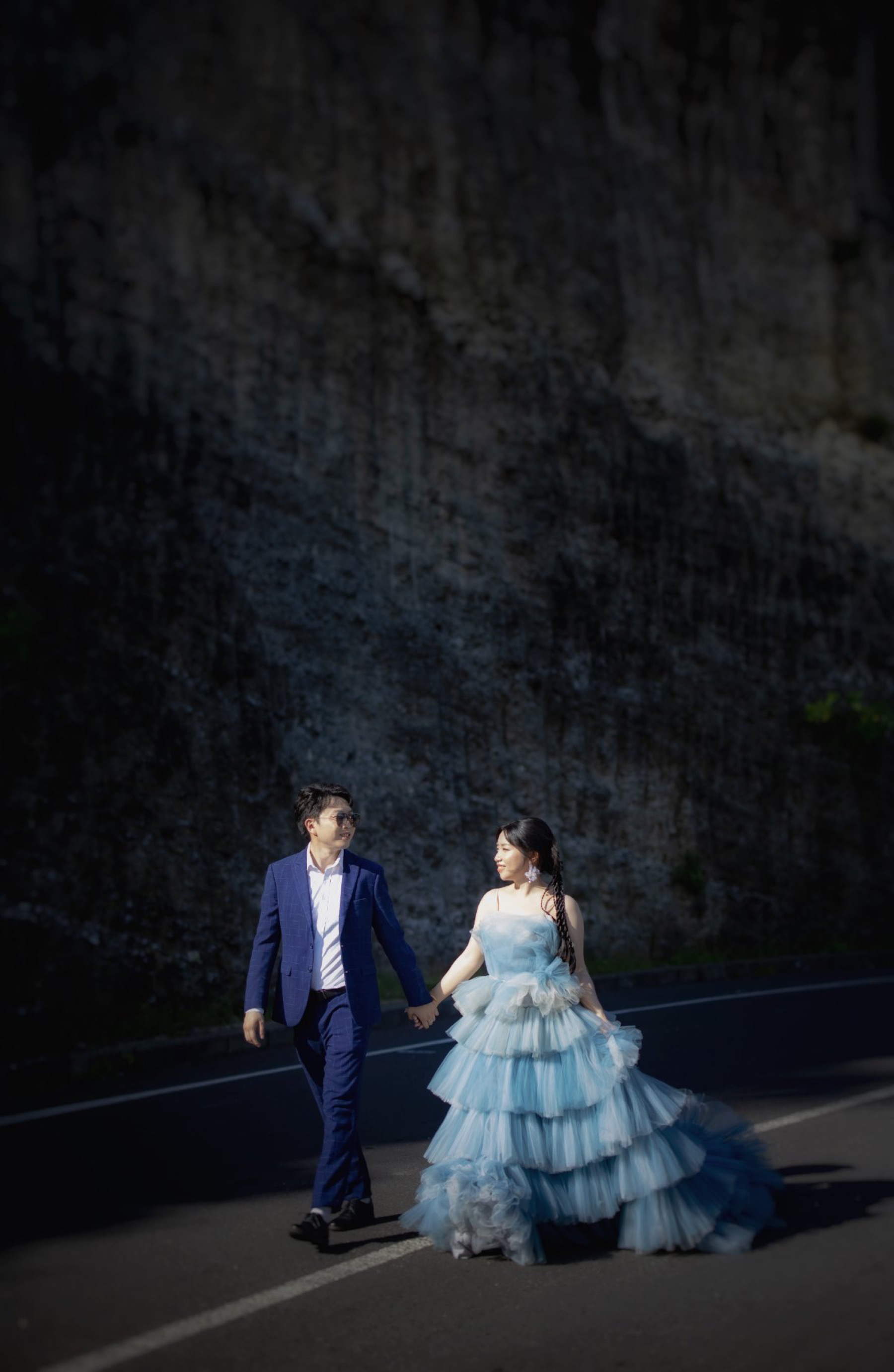 Pre-wedding shoot with the Downtown Dubai and Burj Khalifa skyline